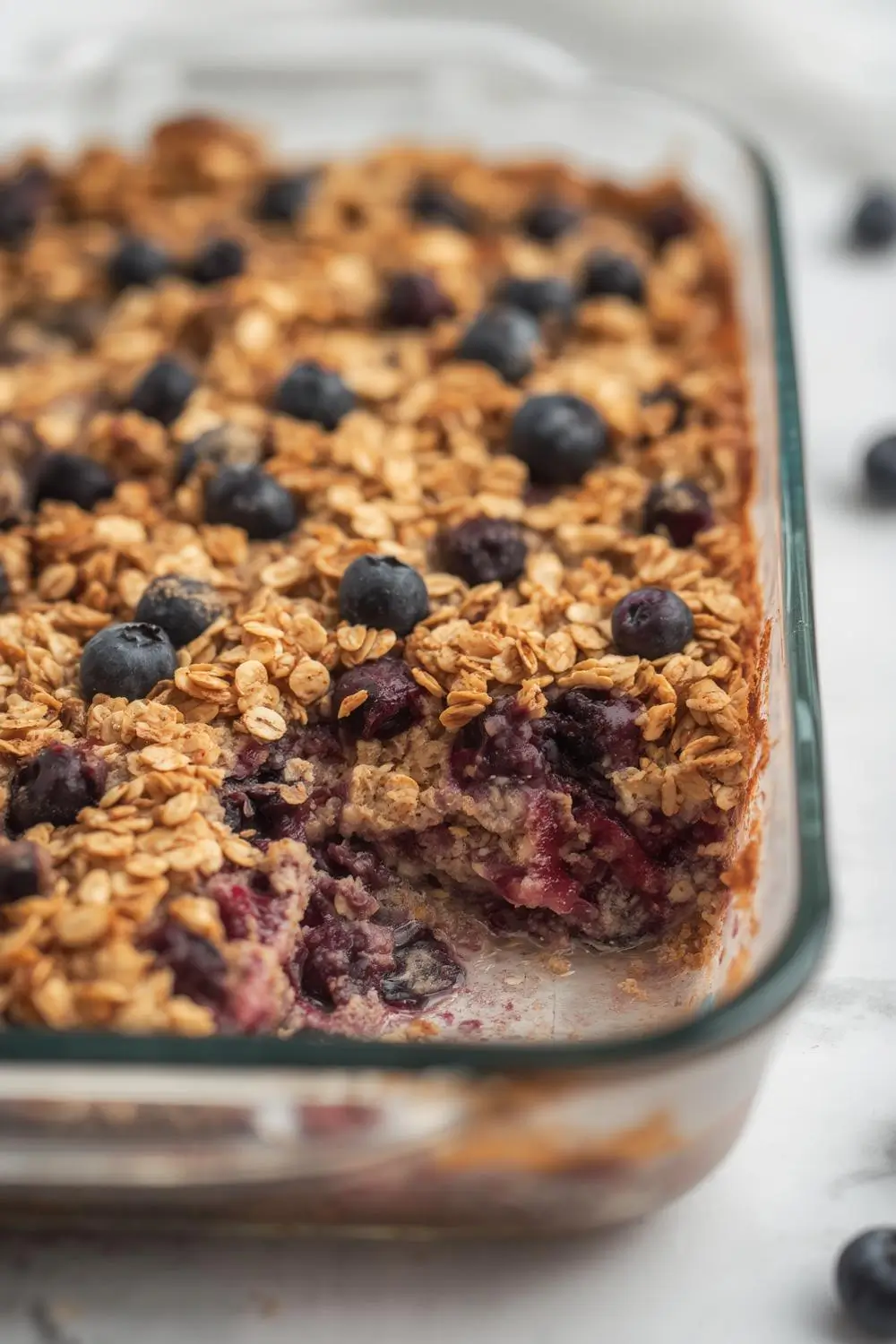 Warm Blueberry Oatmeal Bake – Easy Family Breakfast